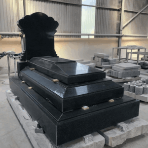 Mộ granite - Mẫu 09