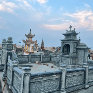 Khuôn viên lăng mộ - Mẫu 17